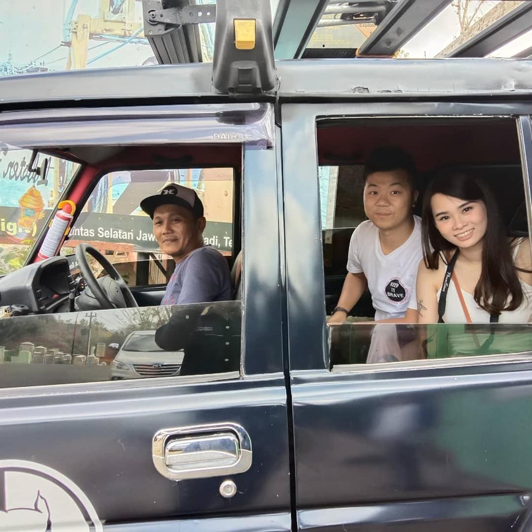 Cebongan 鲁玛优齐旅馆酒店 外观 照片