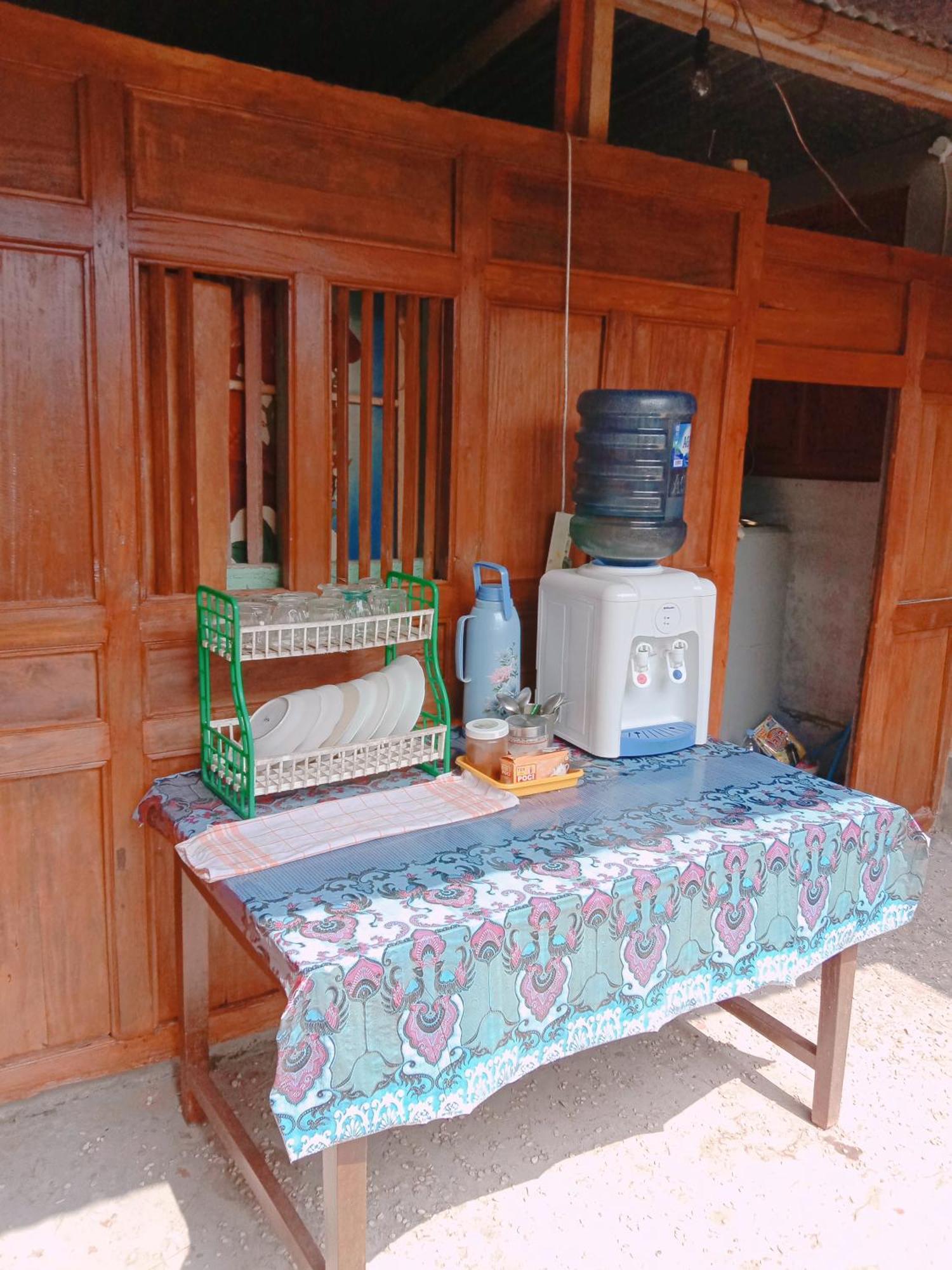 Cebongan 鲁玛优齐旅馆酒店 外观 照片