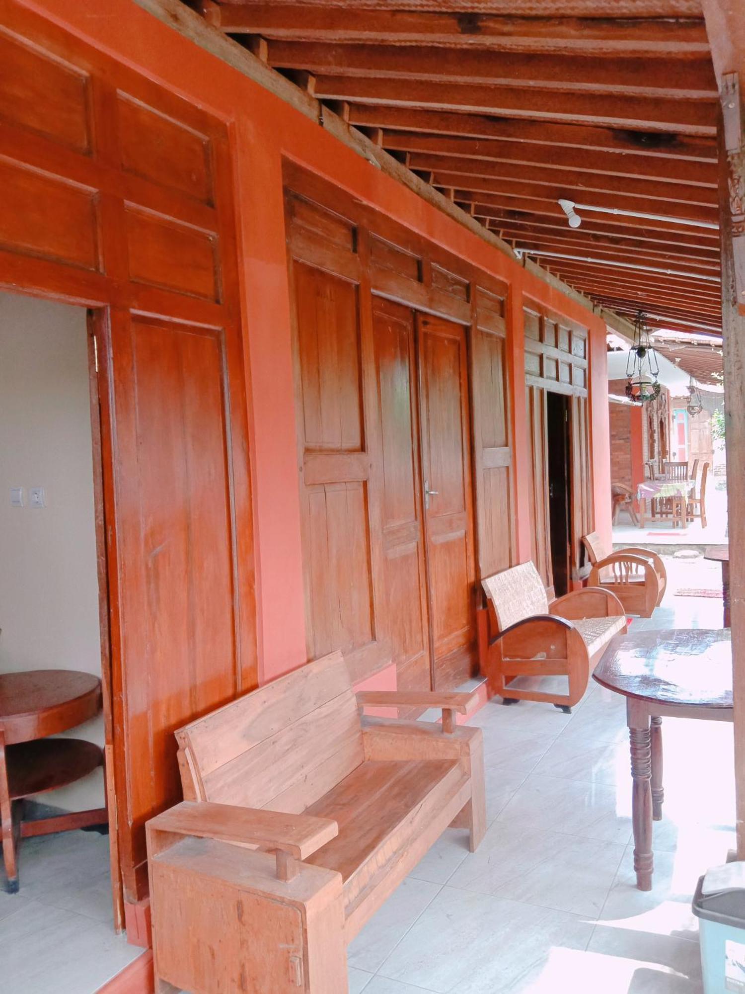 Cebongan 鲁玛优齐旅馆酒店 外观 照片